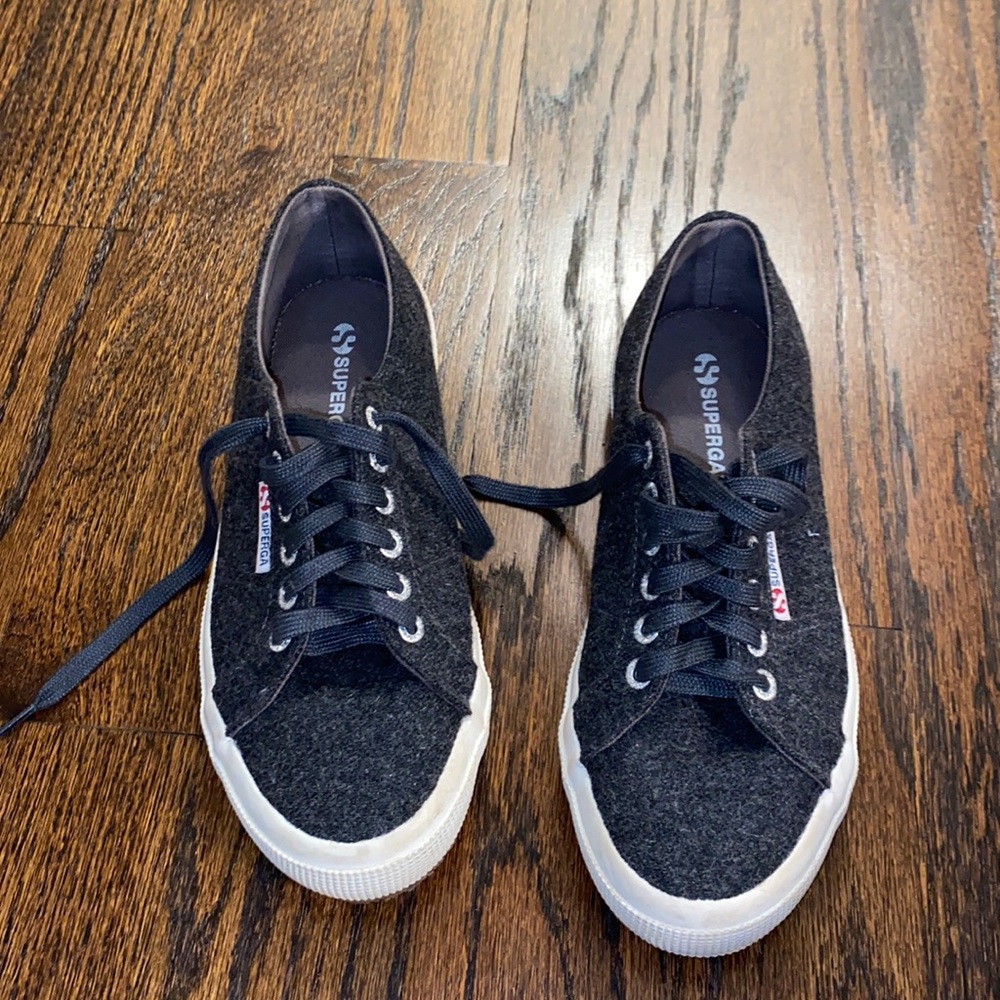 Superga’s woman sneakers size 8. WORN ONLY ONCE